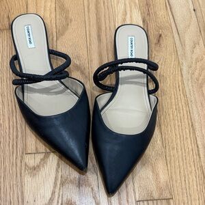 Country Road Black Pointed leather Mules